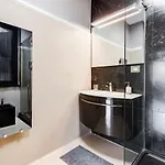 Emerald Luxury *