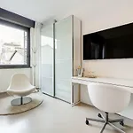 Emerald Luxury דירה